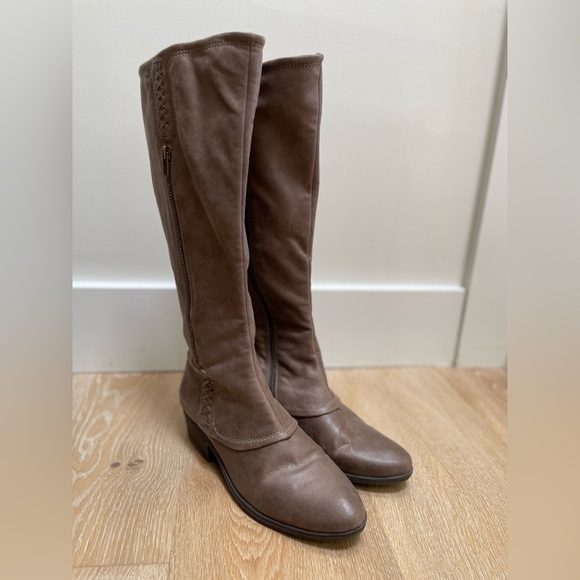 BareTraps Tall Riding Boots M Zipper Faux Leather Equestrian Wide Calf - Picture 1 of 8